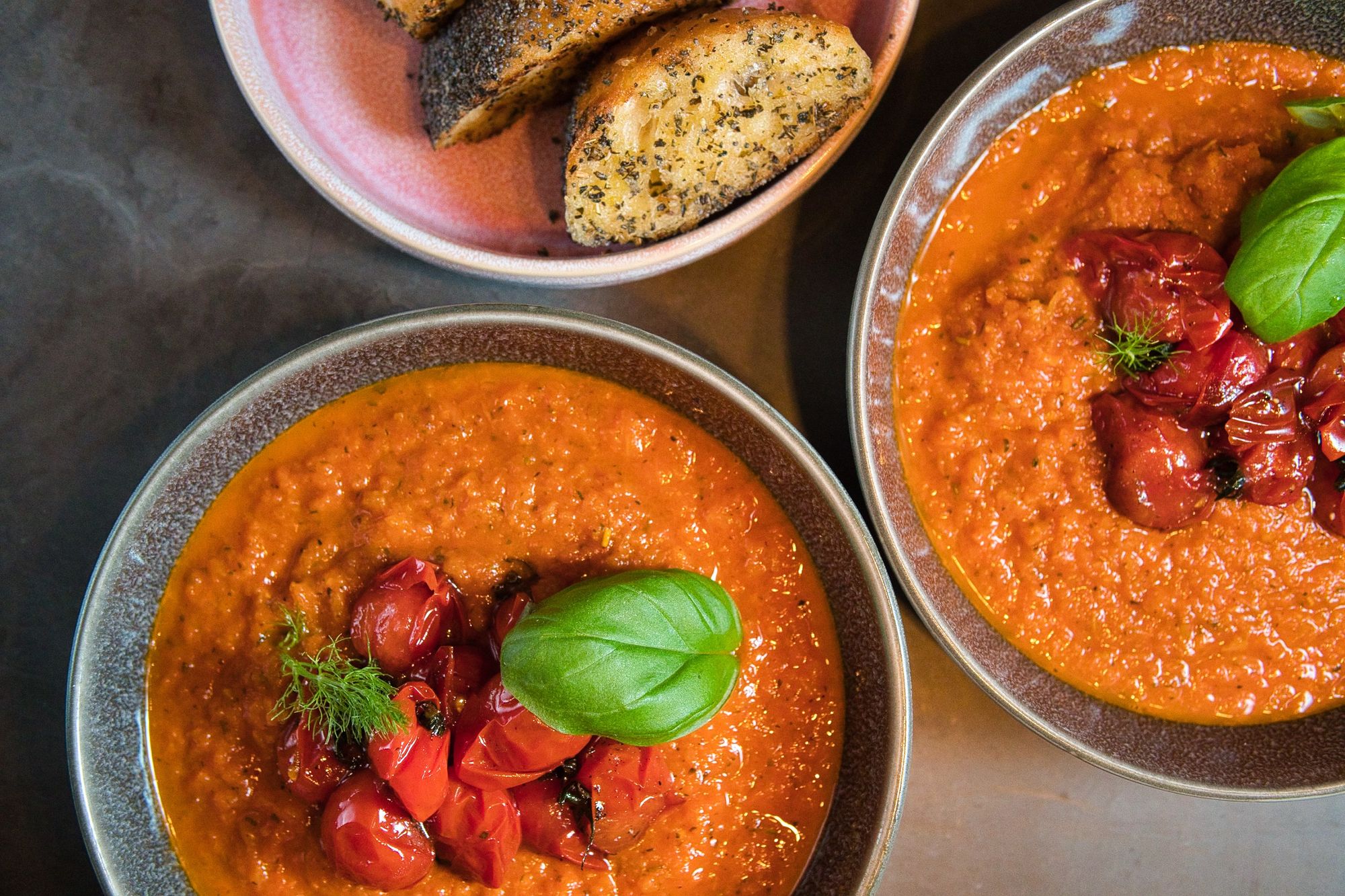 Easy & Fresh Tomato-Fennel Soup