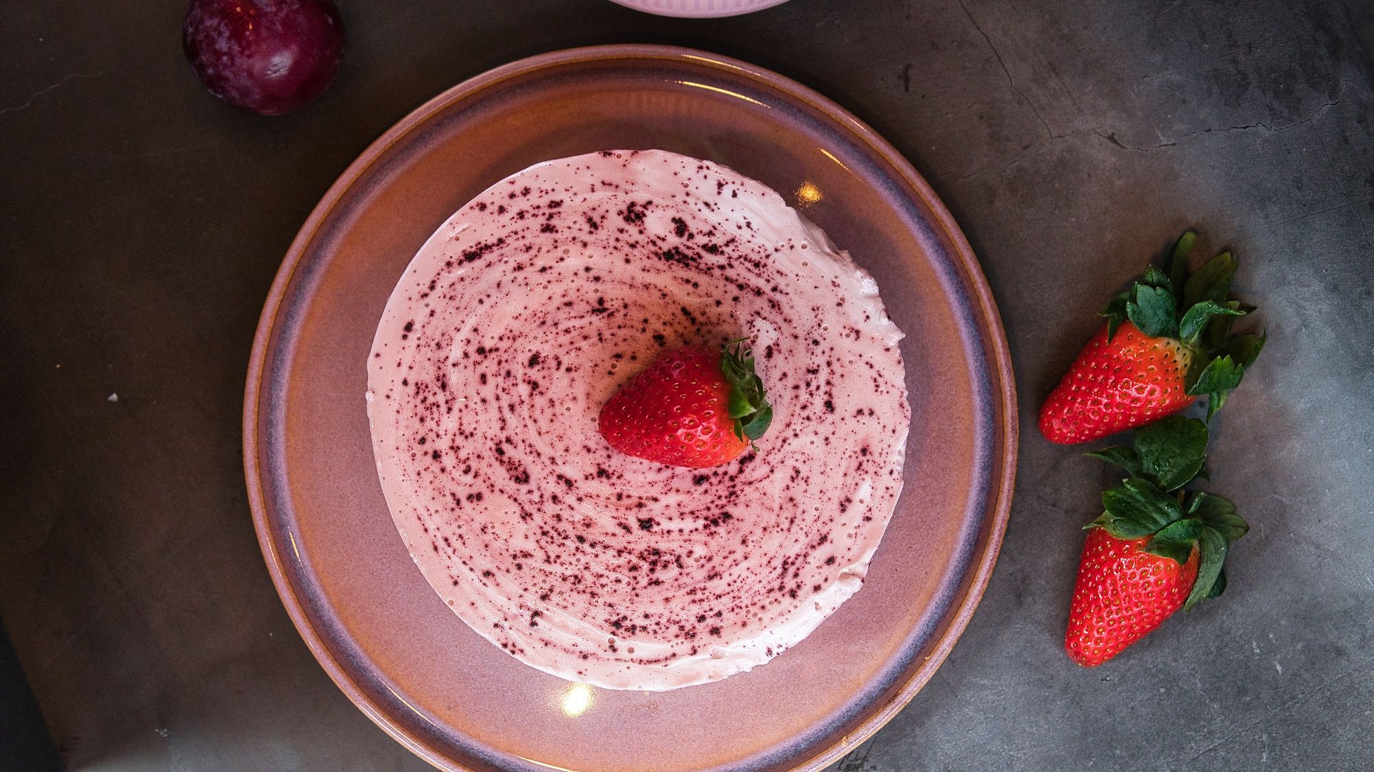 Simple Vegan Strawberry Tart